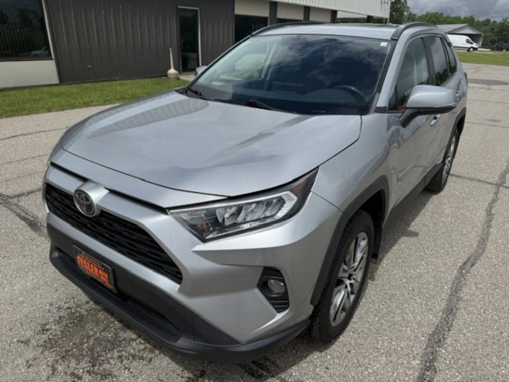 Used 2020 Toyota RAV4 SUV