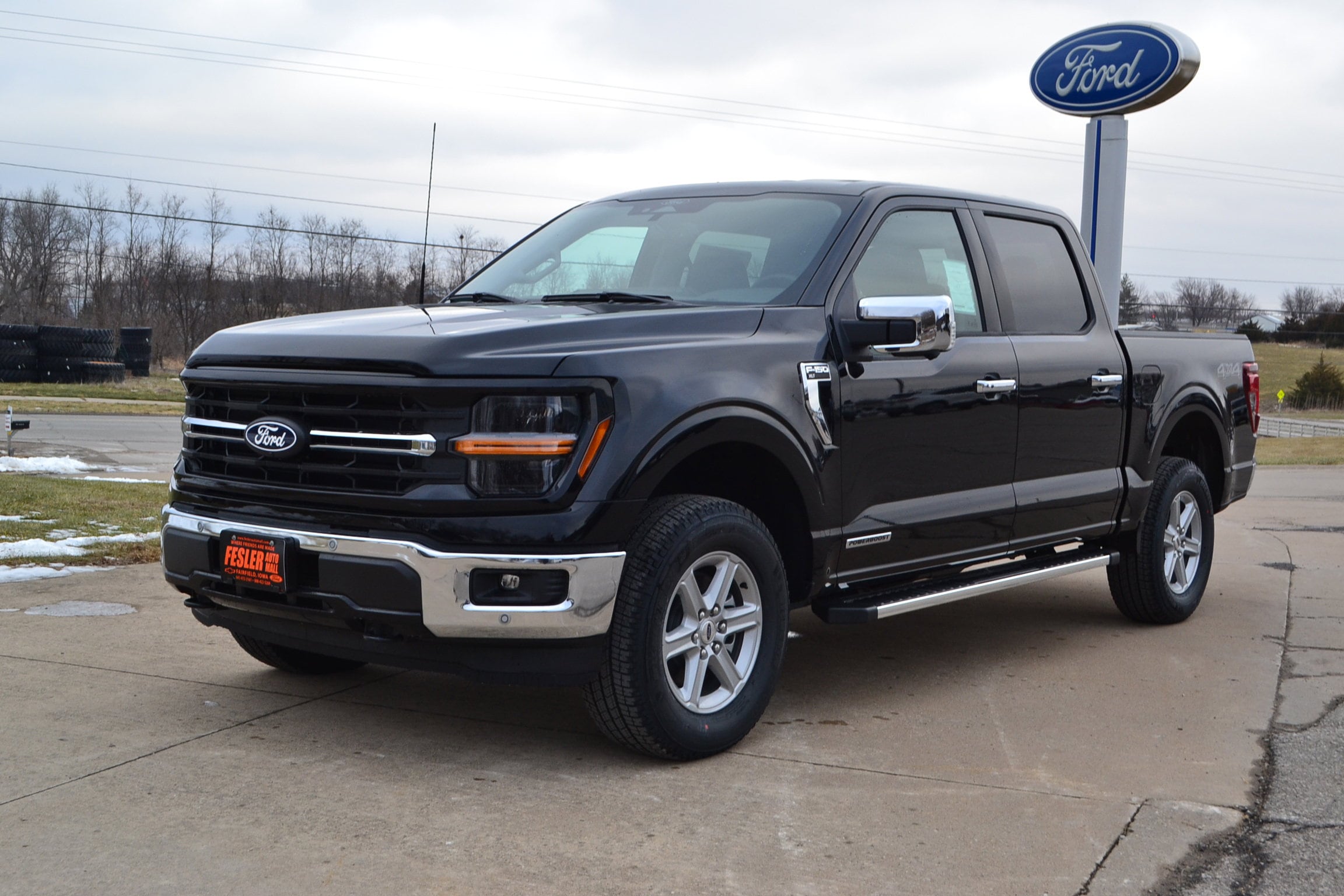 2025 Ford F-150 XLT's photo