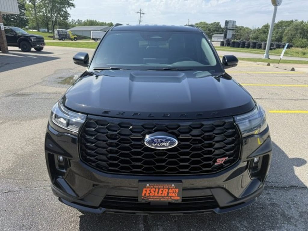 New 2026 Ford Explorer SUV