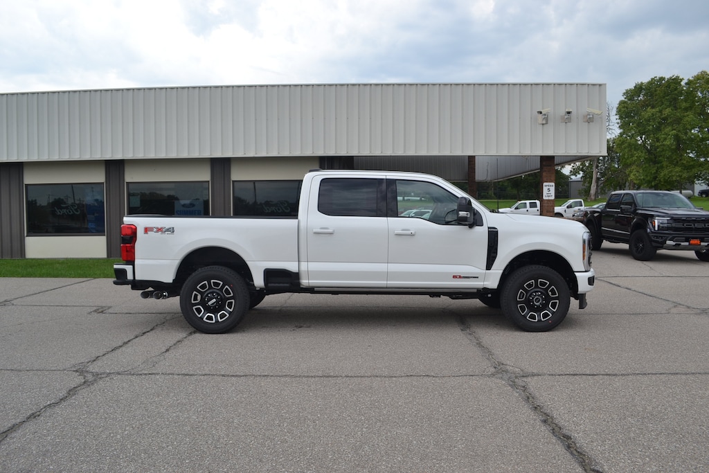 New 2026 Ford F-350 Truck Crew Cab