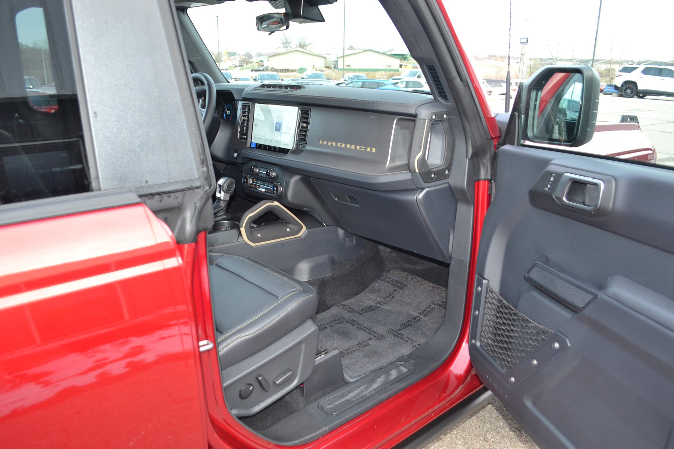 2025 Ford Bronco 4-Door Badlands - Photo 10