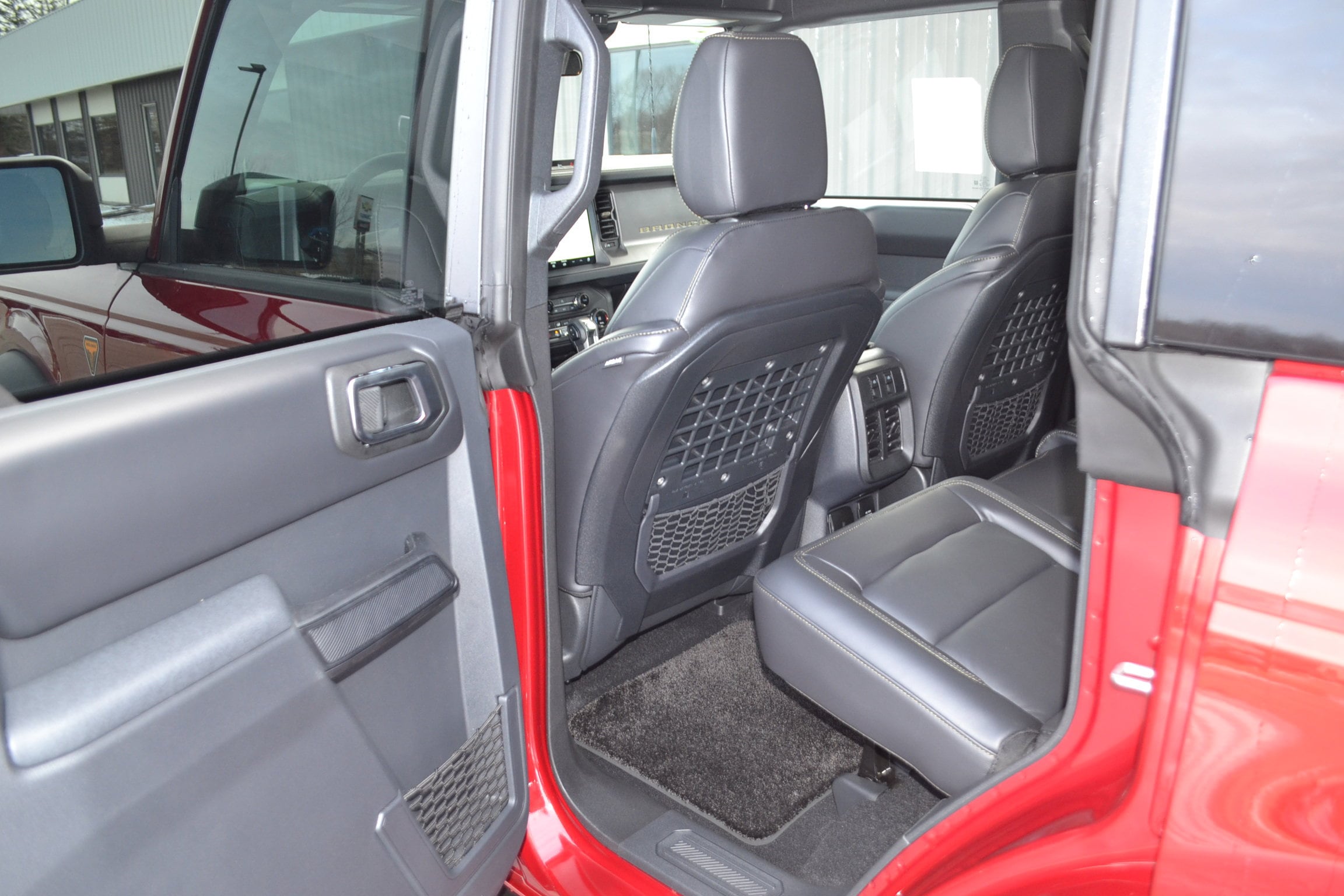 2025 Ford Bronco 4-Door Badlands - Photo 7