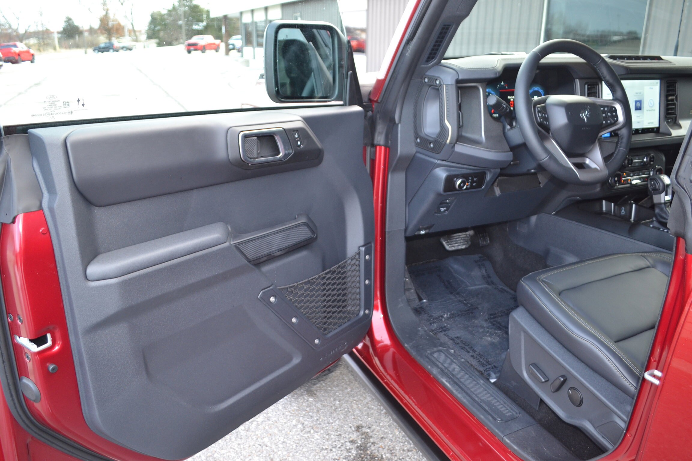 2025 Ford Bronco 4-Door Badlands - Photo 6