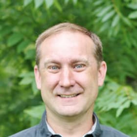 Staff member Terry Doud from ID_e3e625