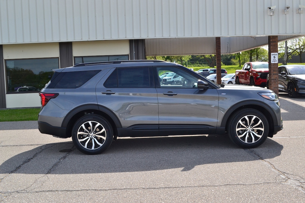 New 2026 Ford Explorer SUV