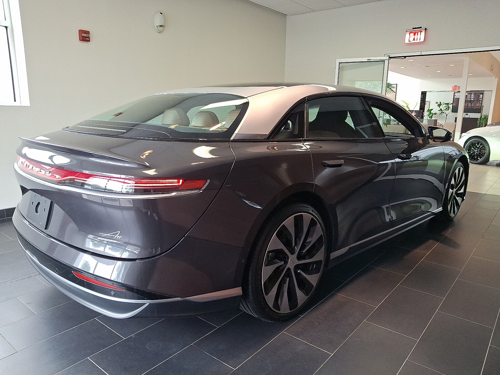 2022 Lucid Air Grand Touring photo 4