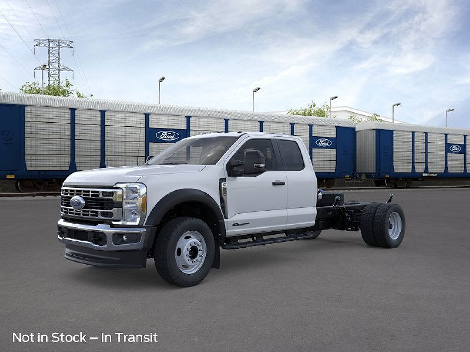 2026 Ford F-550 Super Duty Chassis Cab XL's photo