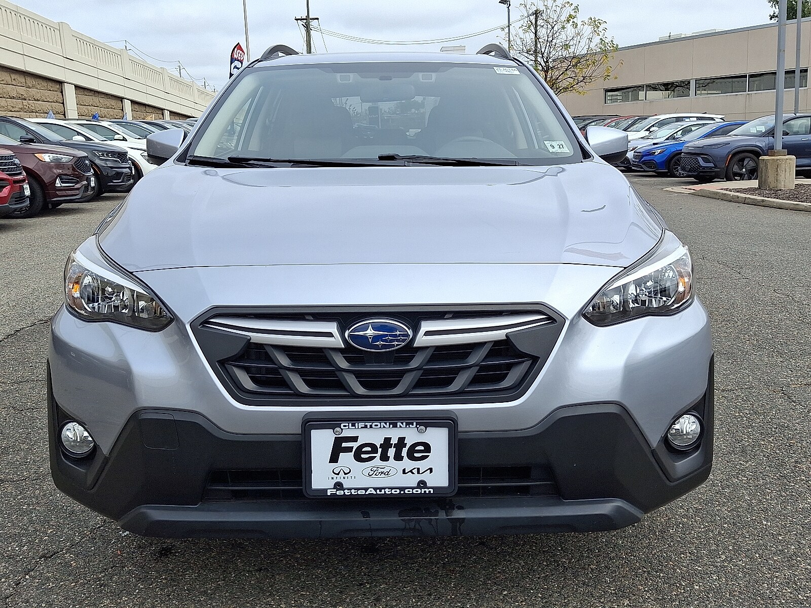 2023 Subaru Crosstrek Premium photo 2