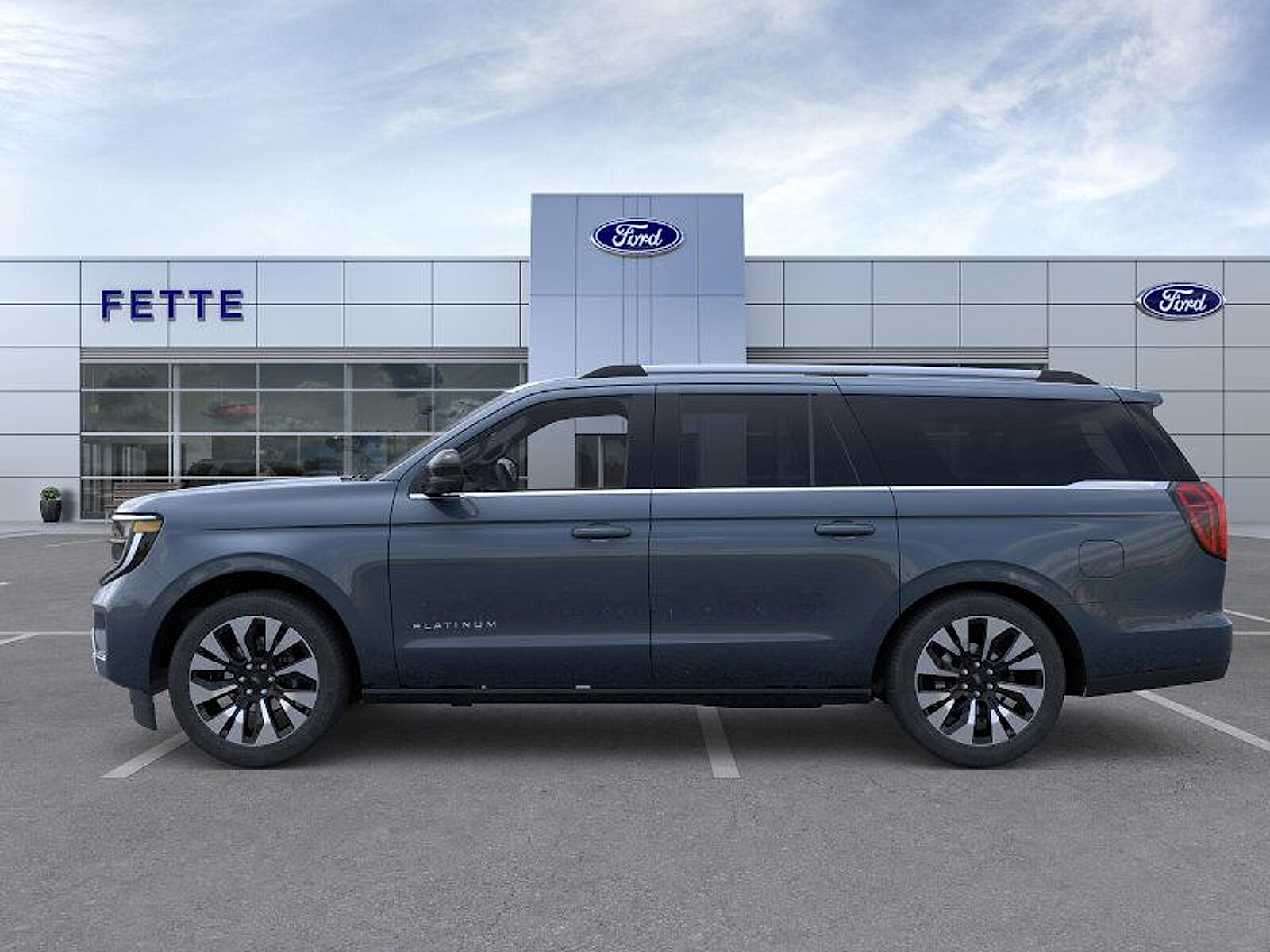 2025 Ford Expedition Platinum MAX photo 3