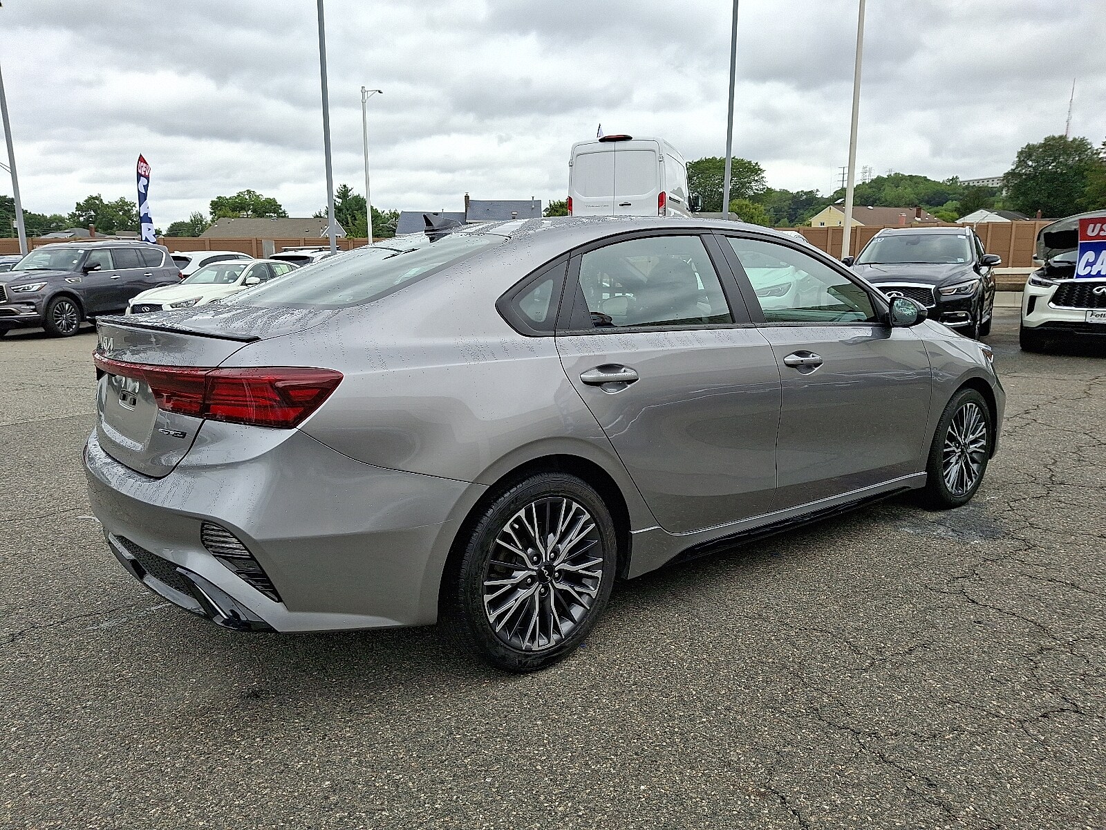 2023 Kia Forte GT-Line photo 4