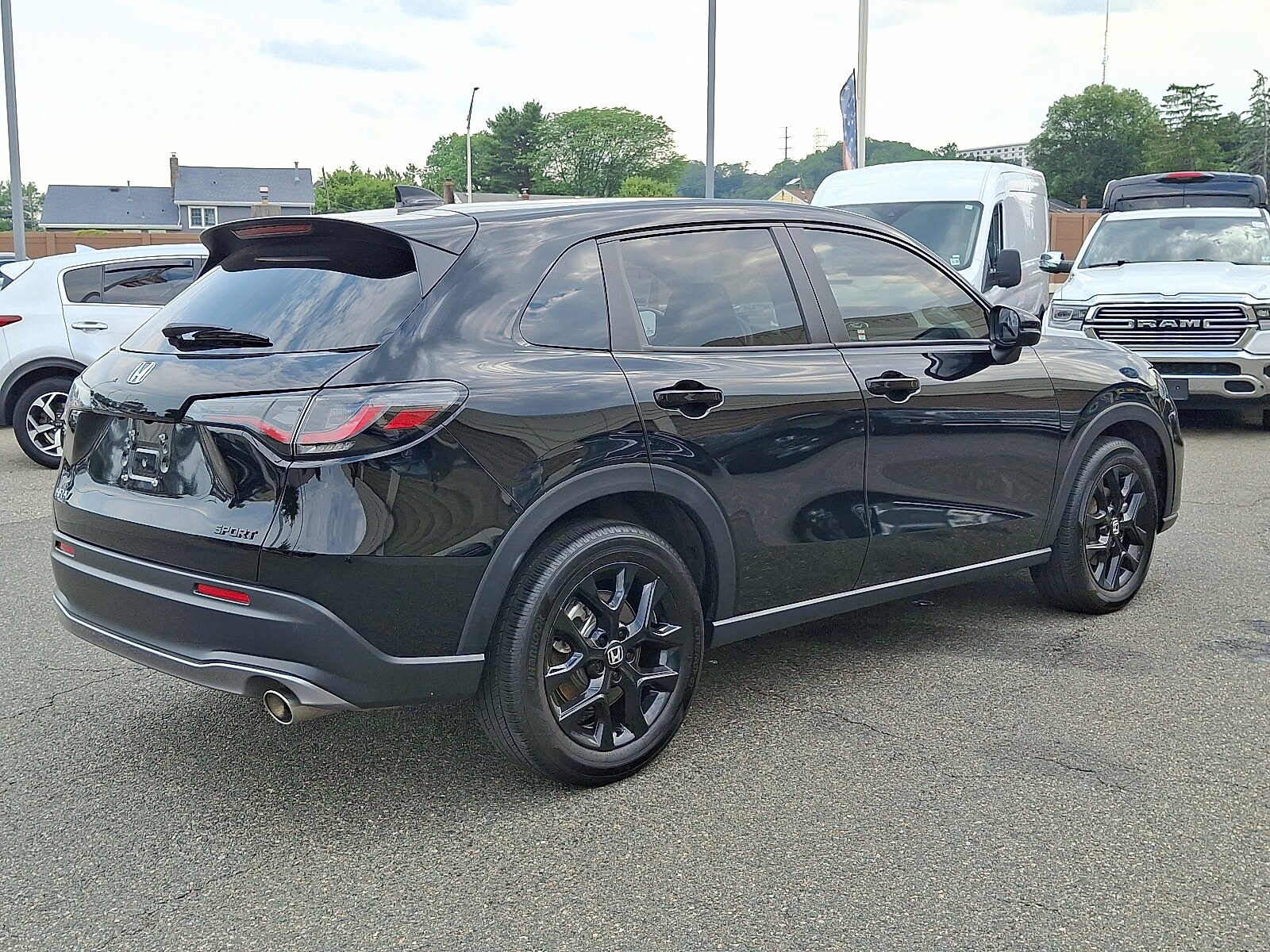 2025 Honda HR-V Sport photo 4