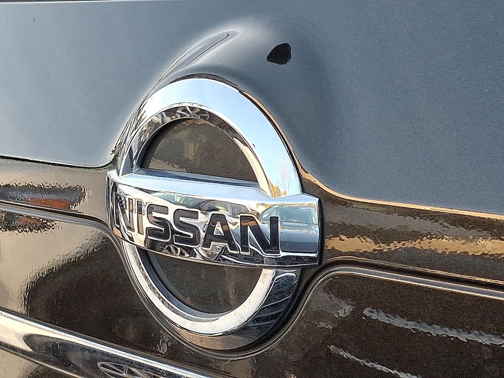 Used 2017 Nissan Rogue SV Sport Utility