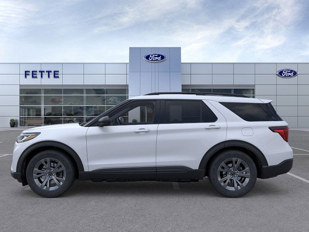 New 2026 Ford Explorer Active SUV
