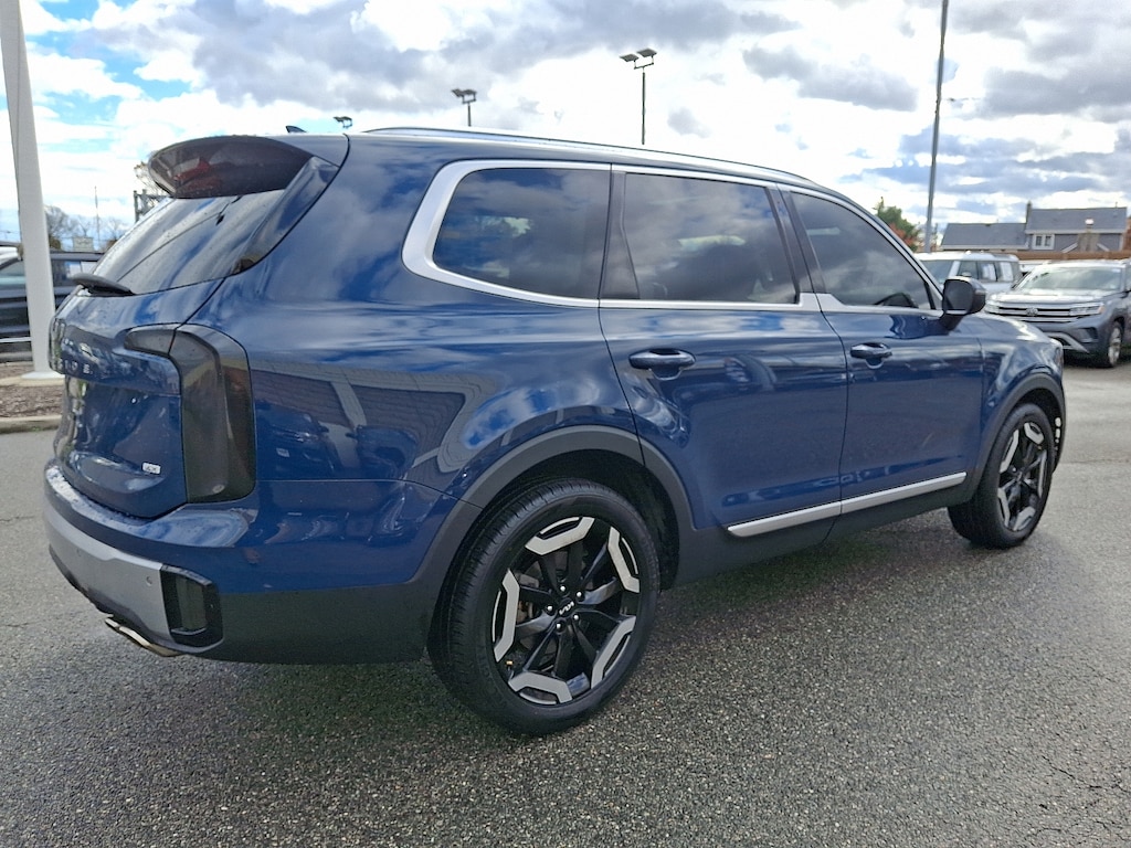 Used 2023 Kia Telluride EX Sport Utility