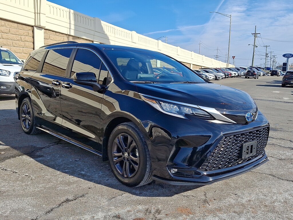 Used 2024 Toyota Sienna XSE Passenger Van