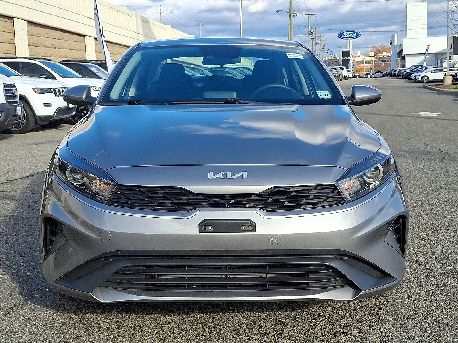 2023 Kia Forte LXS photo 2