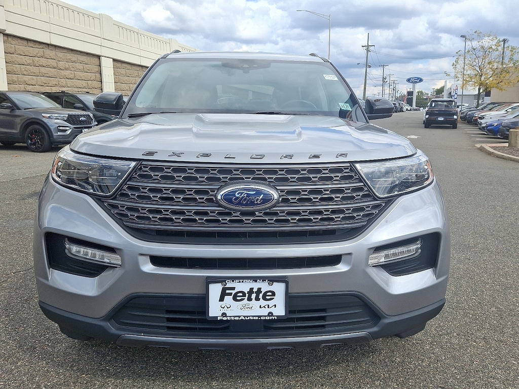 Certified 2022 Ford Explorer XLT Sport Utility