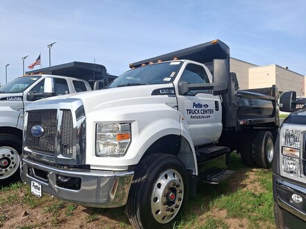 Used 2023 Ford F-750 Gas for Sale in Clifton, NJ