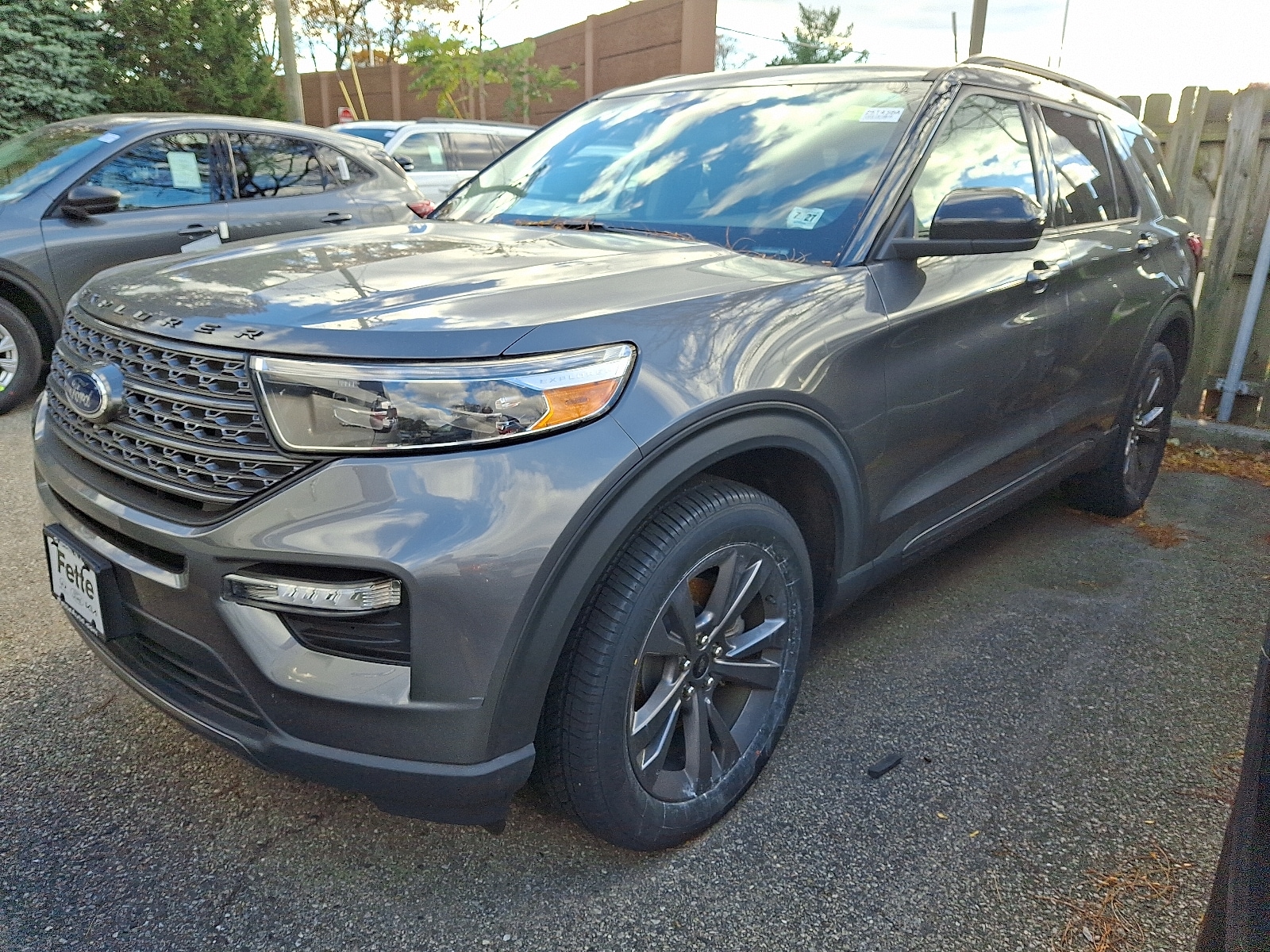 2022 Ford Explorer XLT's photo
