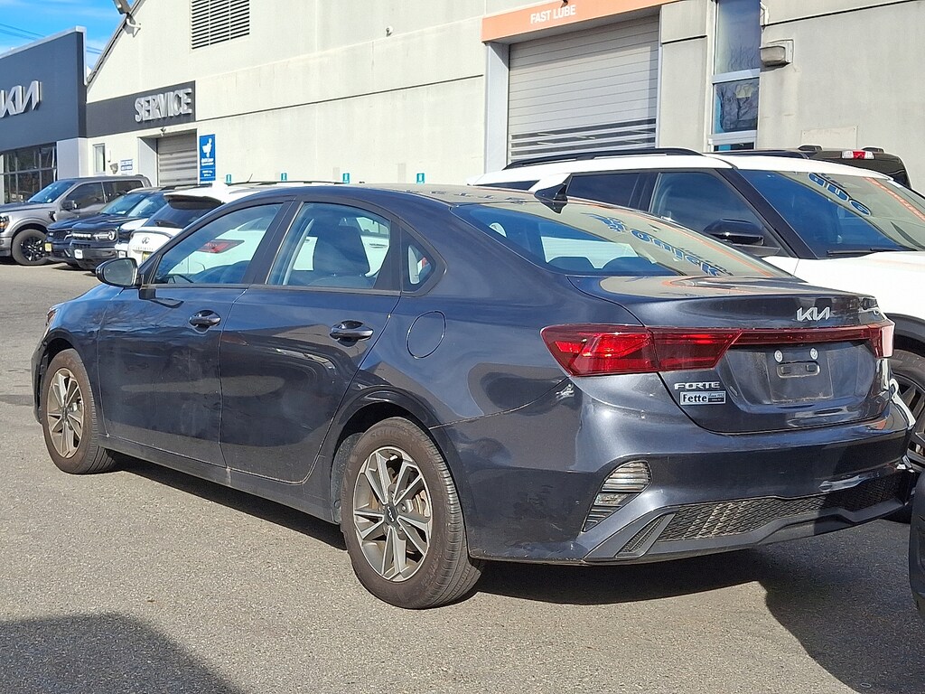 Used 2023 Kia Forte LXS Sedan