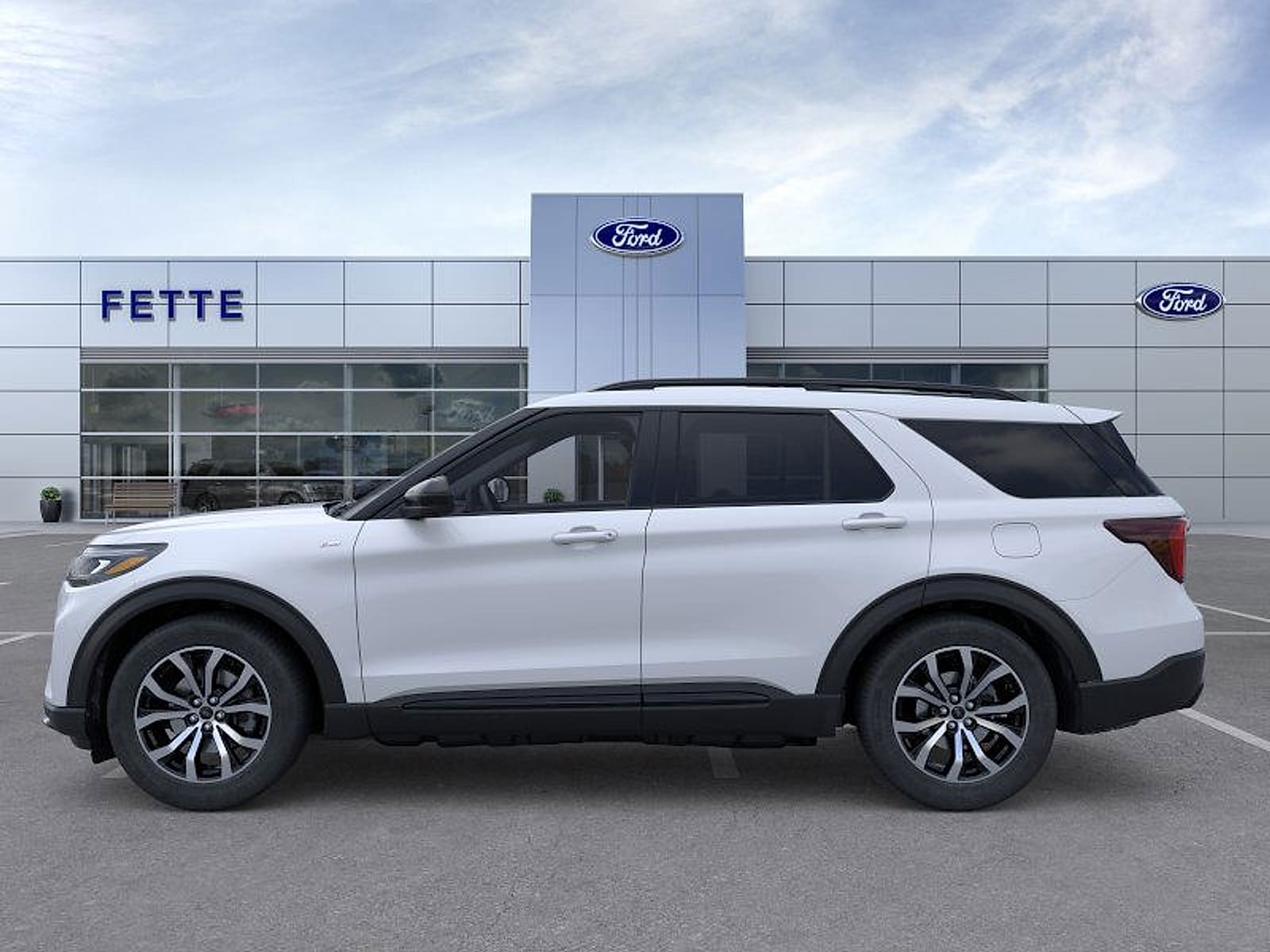 2026 Ford Explorer ST-Line photo 3