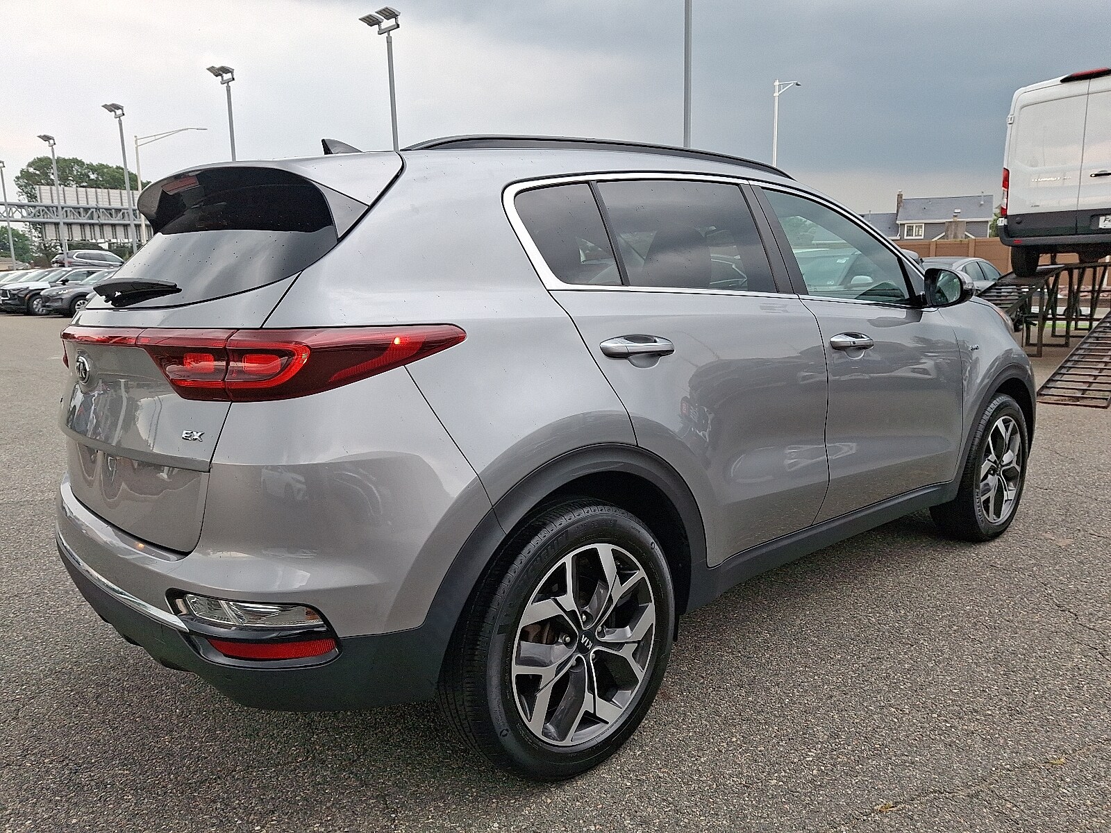2022 Kia Sportage EX photo 4