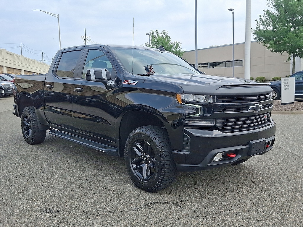 Used 2021 Chevrolet Silverado 1500 4WD Crew Cab Short Bed LT Trail Boss Crew Cab