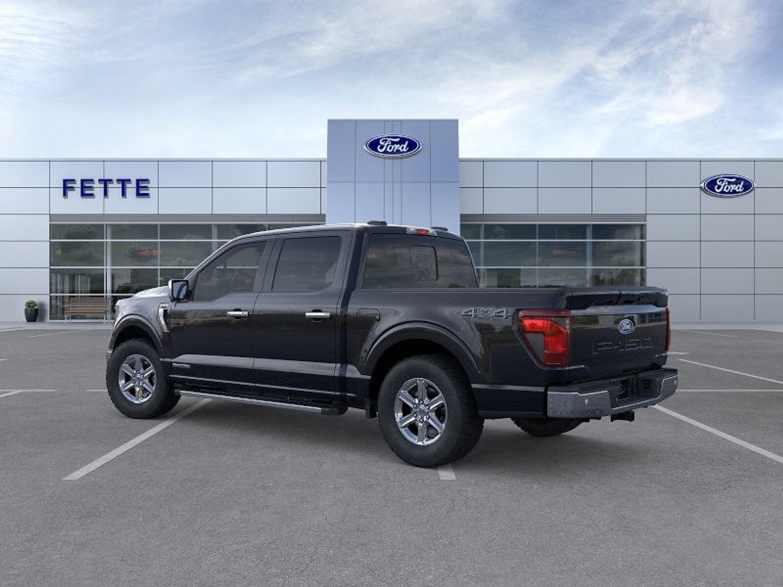 2025 Ford F-150 XLT photo 2