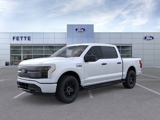 2025 Ford F-150 Lightning XLT TRUCK
