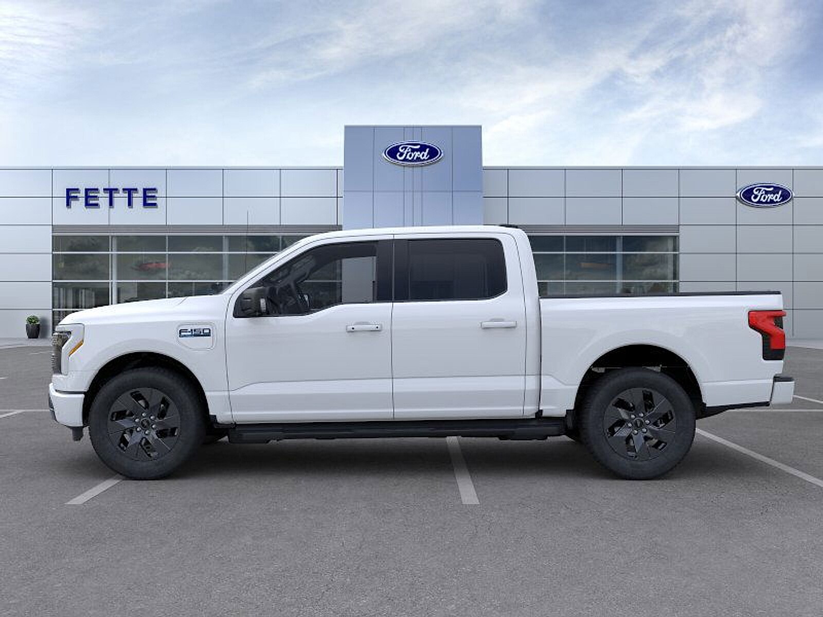 2025 Ford F-150 Lightning photo 3