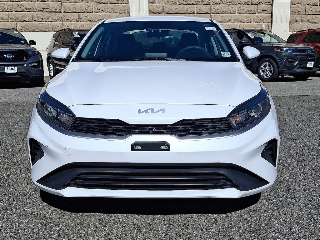 Used 2023 Kia Forte LXS Sedan