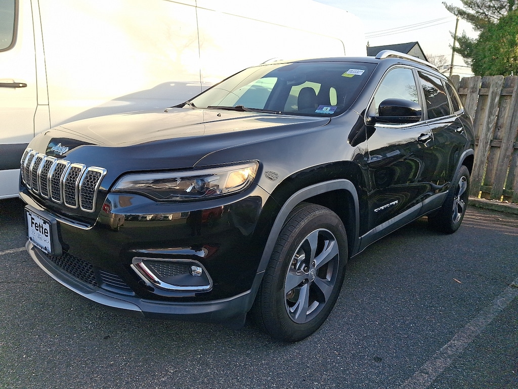 Used 2019 Jeep Cherokee Limited 4x4 Sport Utility