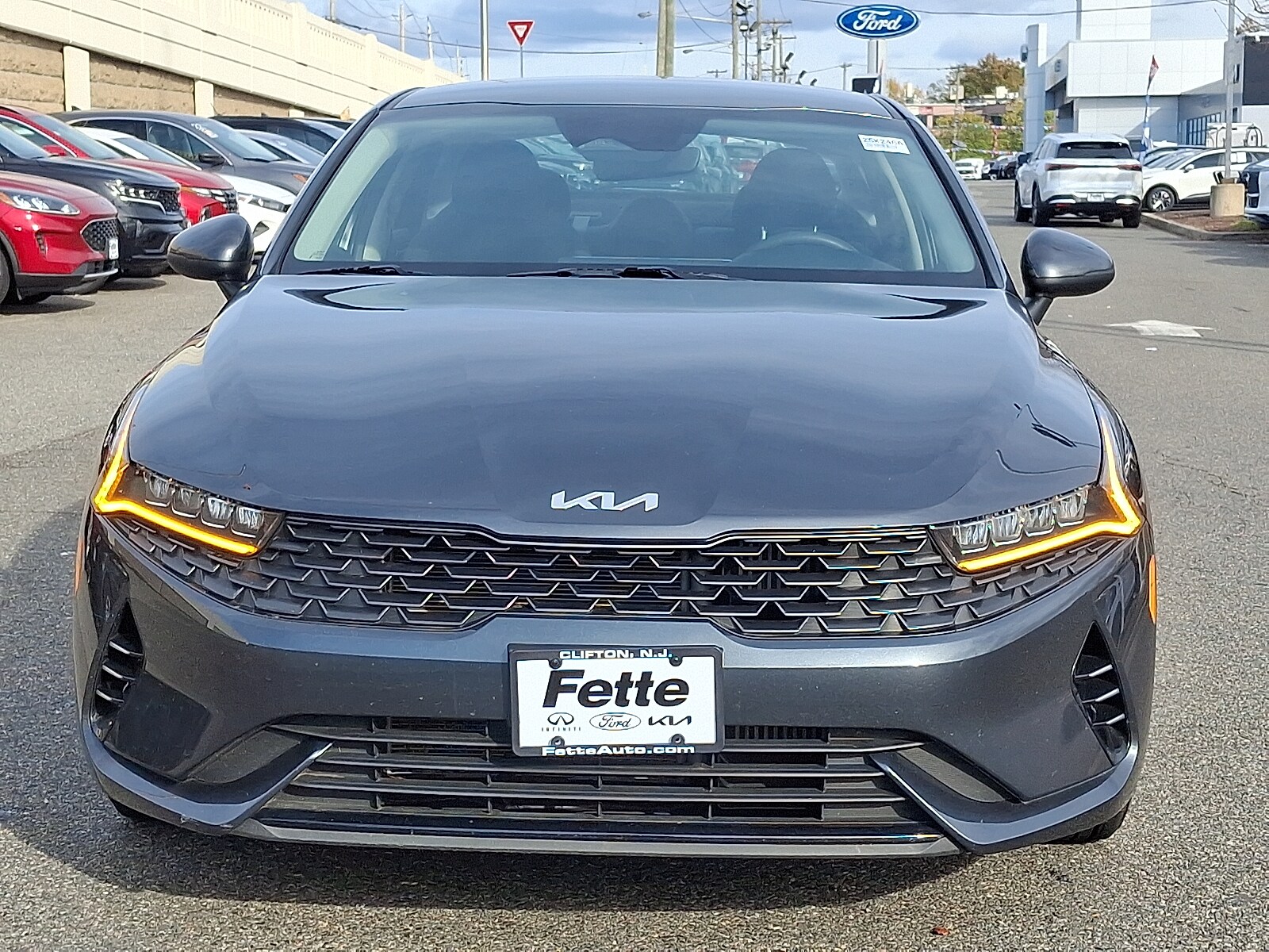 2023 Kia K5 LXS photo 2