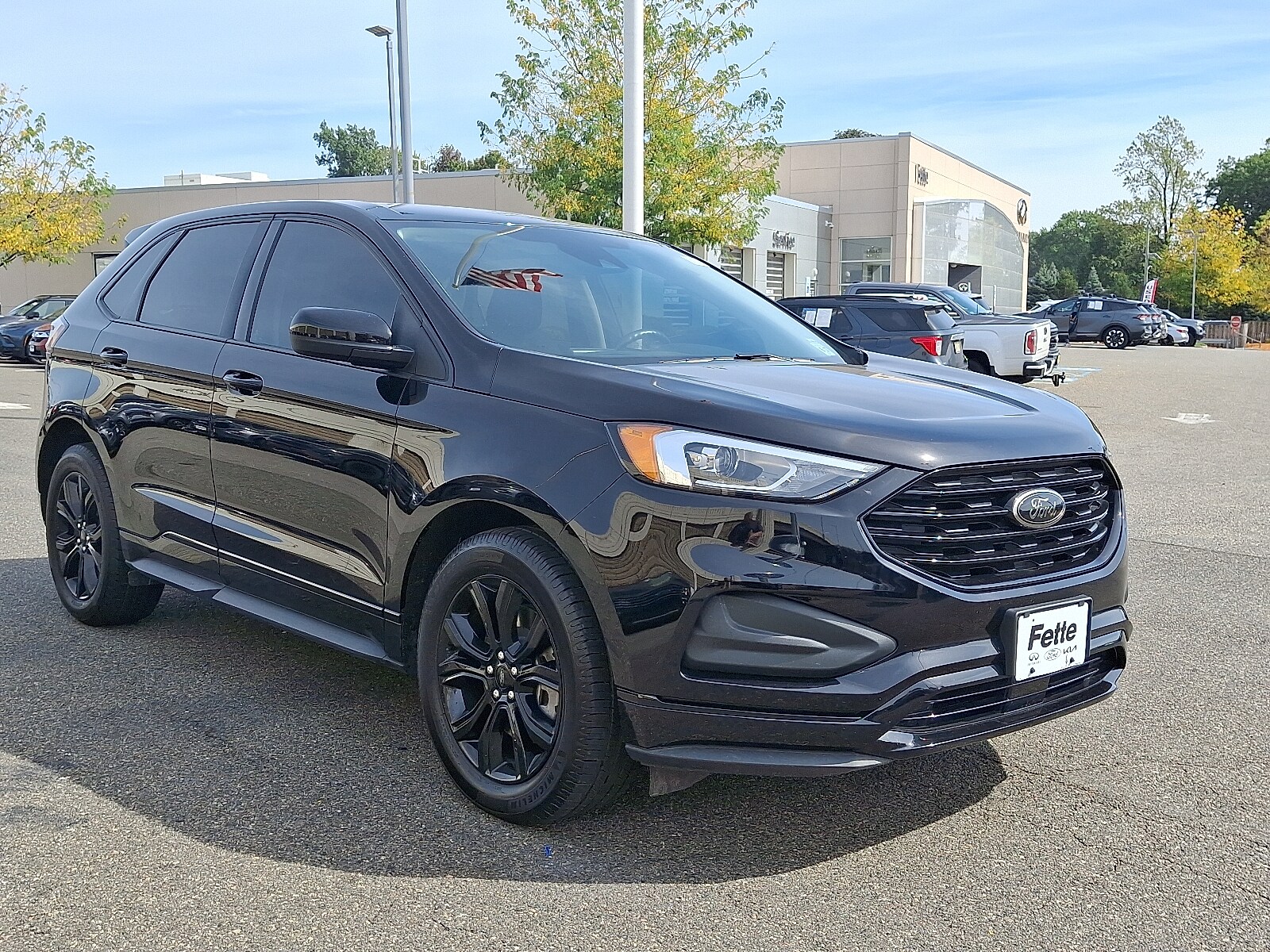 2022 Ford Edge SE photo 2