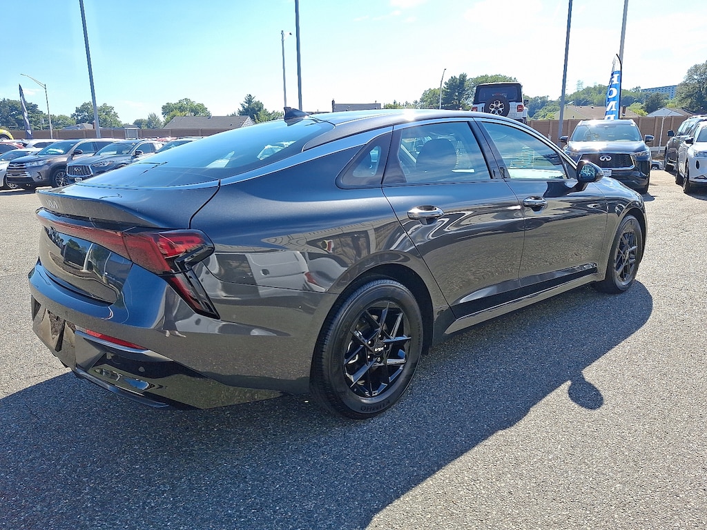 Used 2025 Kia K5 LXS Sedan