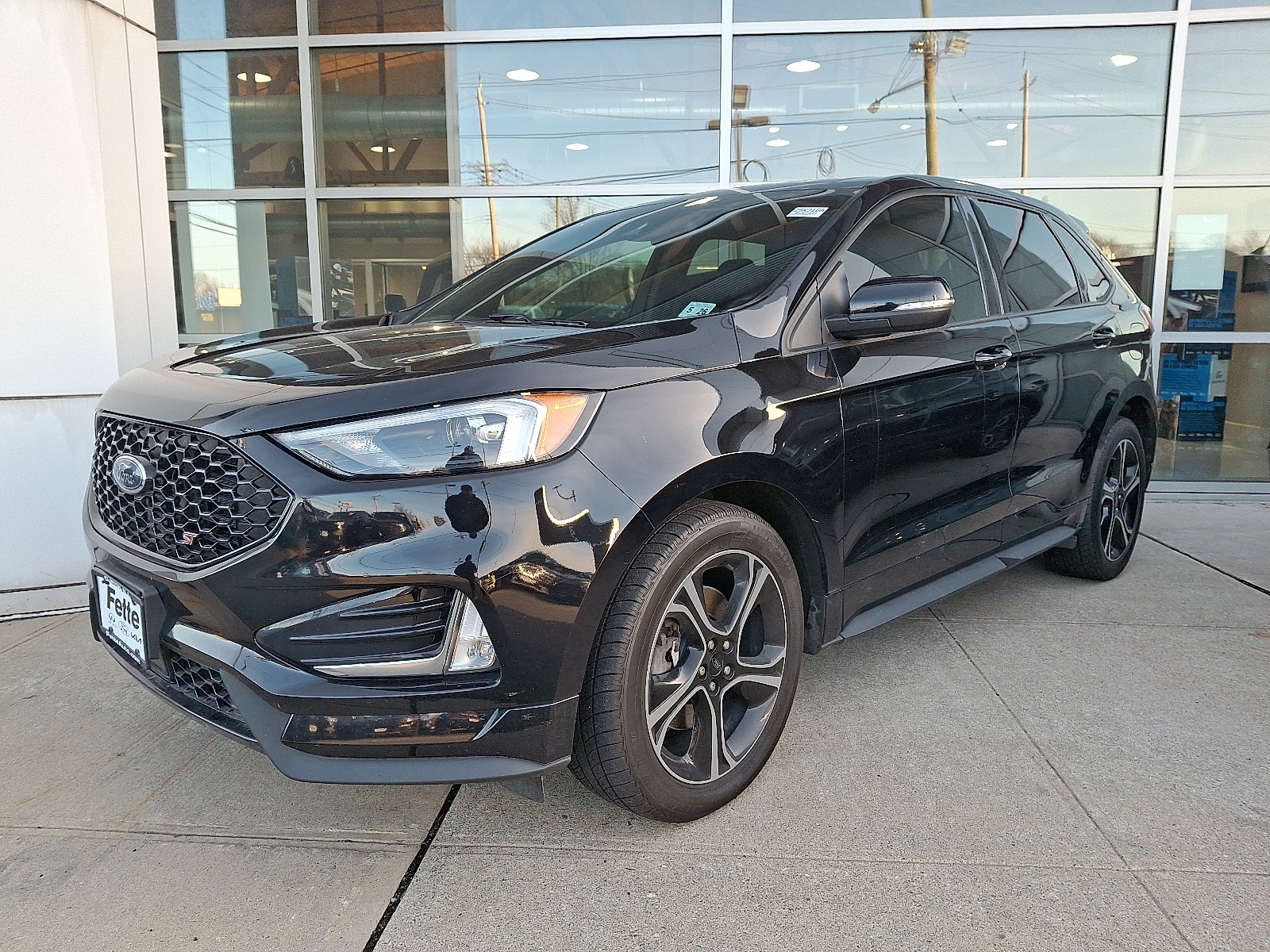 2020 Ford Edge ST's photo