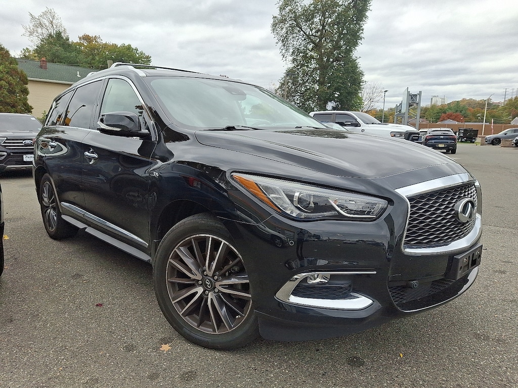 Used 2019 INFINITI QX60 Luxe Sport Utility