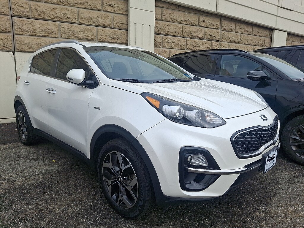 Used 2020 Kia Sportage EX Sport Utility