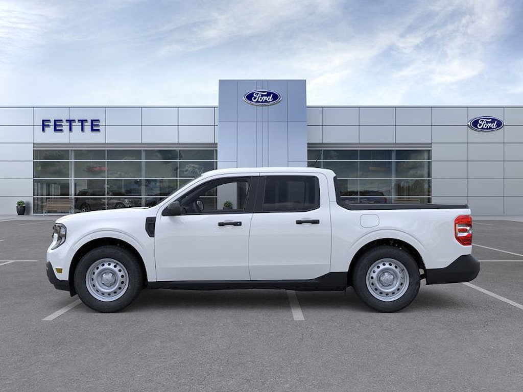 New 2025 Ford Maverick XL TRUCK