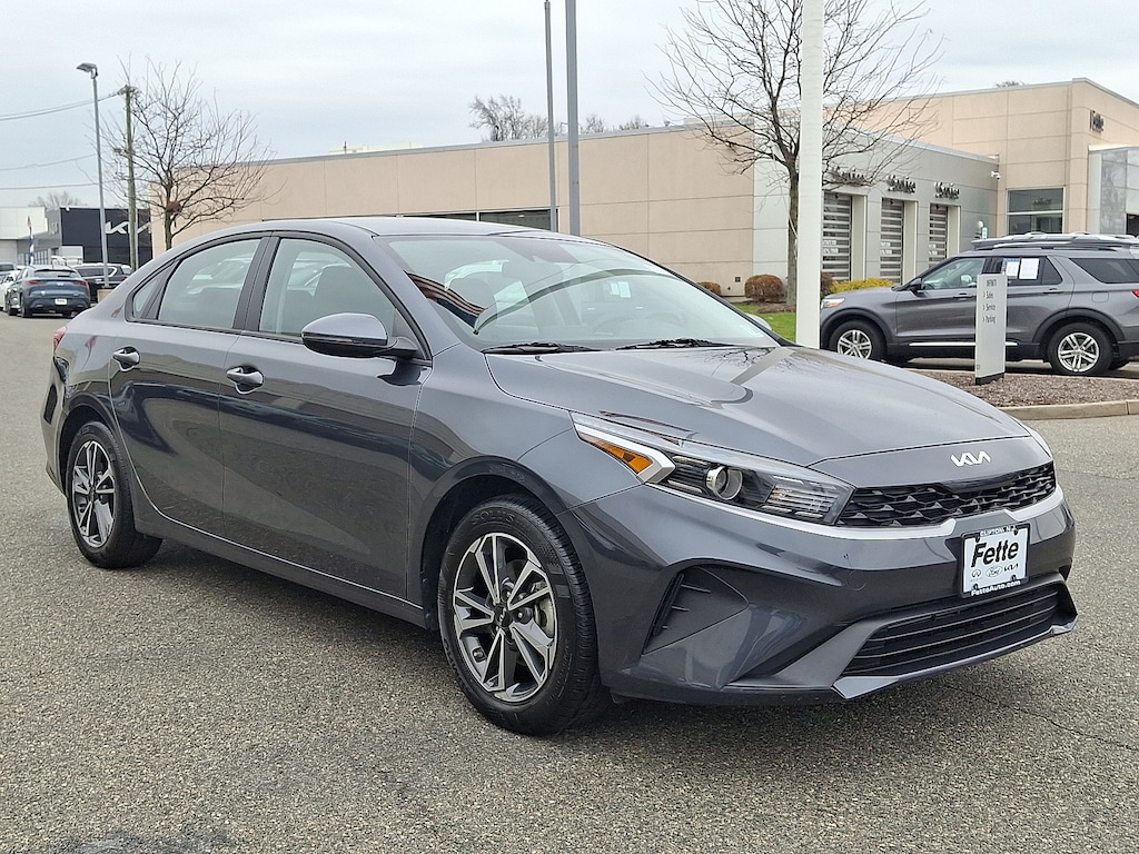 Used 2023 Kia Forte LXS Sedan