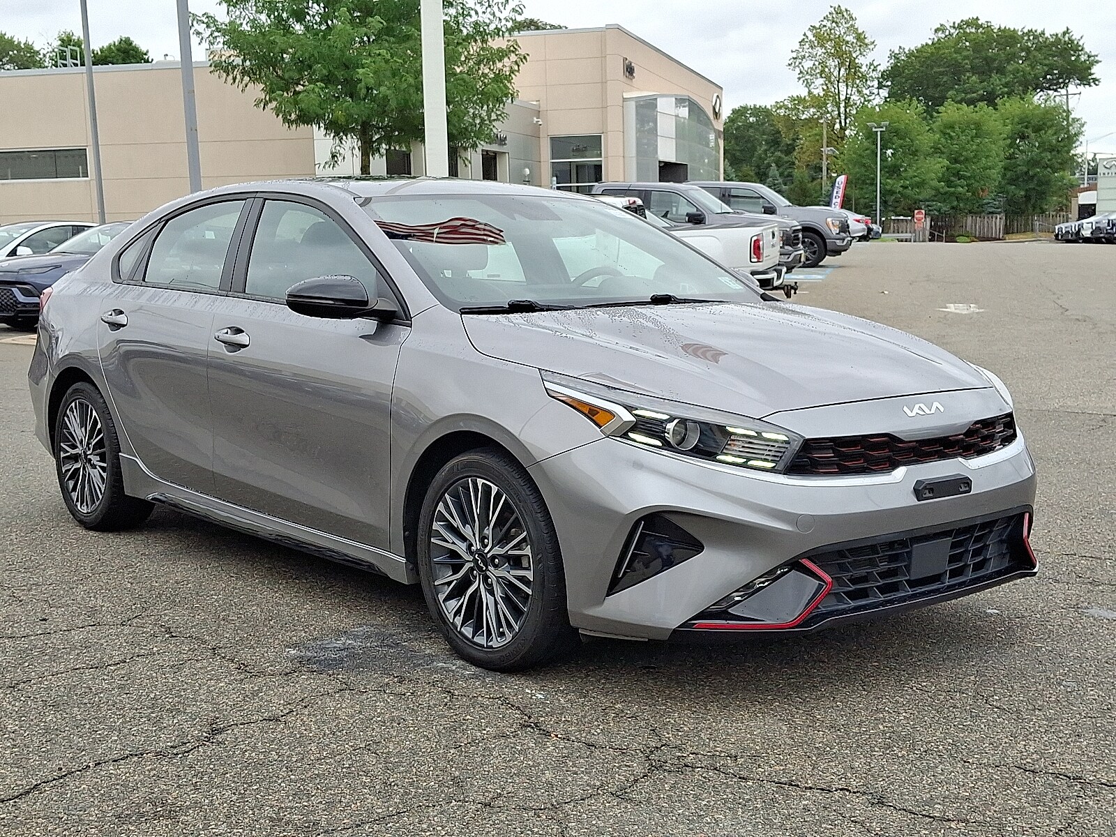 2023 Kia Forte GT-Line photo 3