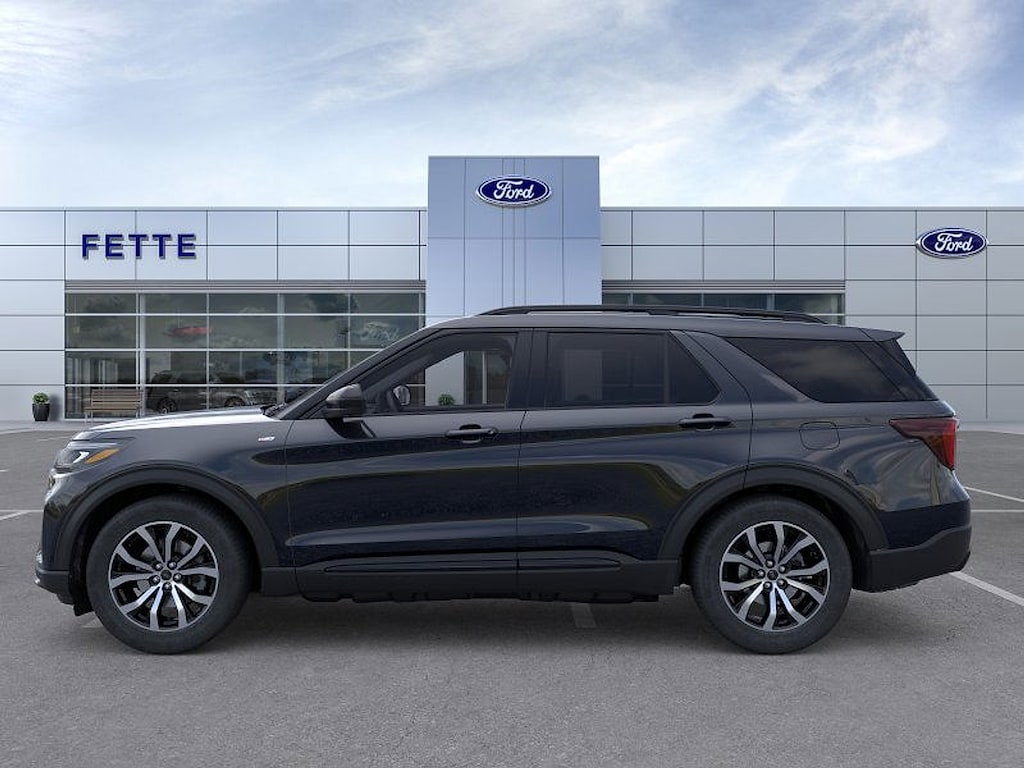 New 2026 Ford Explorer ST-Line SUV