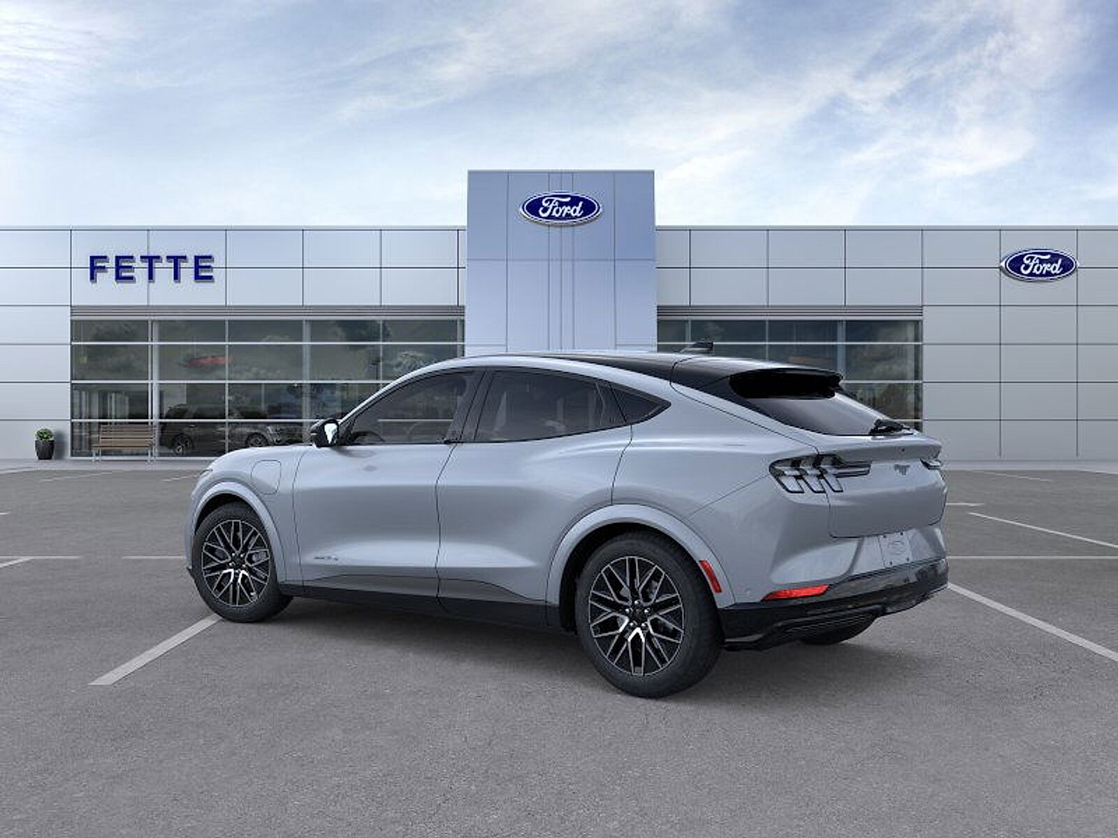 2025 Ford Mustang Mach-E Premium photo 4