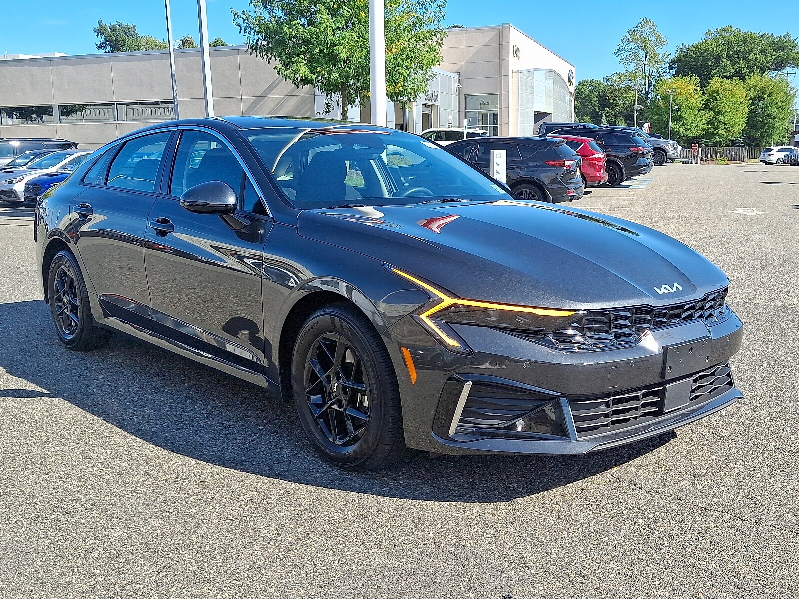 2025 Kia K5 LXS photo 3