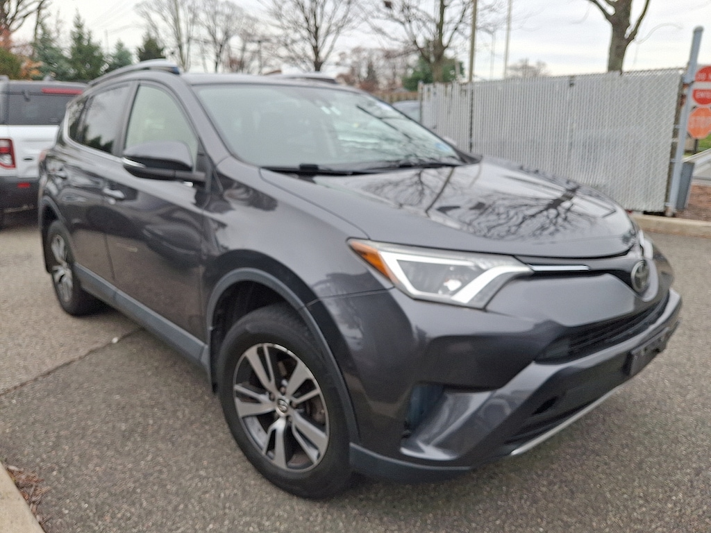 Used 2018 Toyota RAV4 XLE Sport Utility