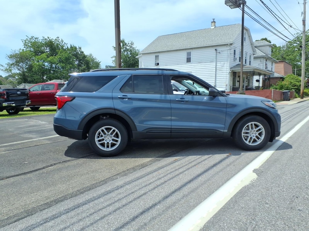 New 2026 Ford Explorer Active SUV