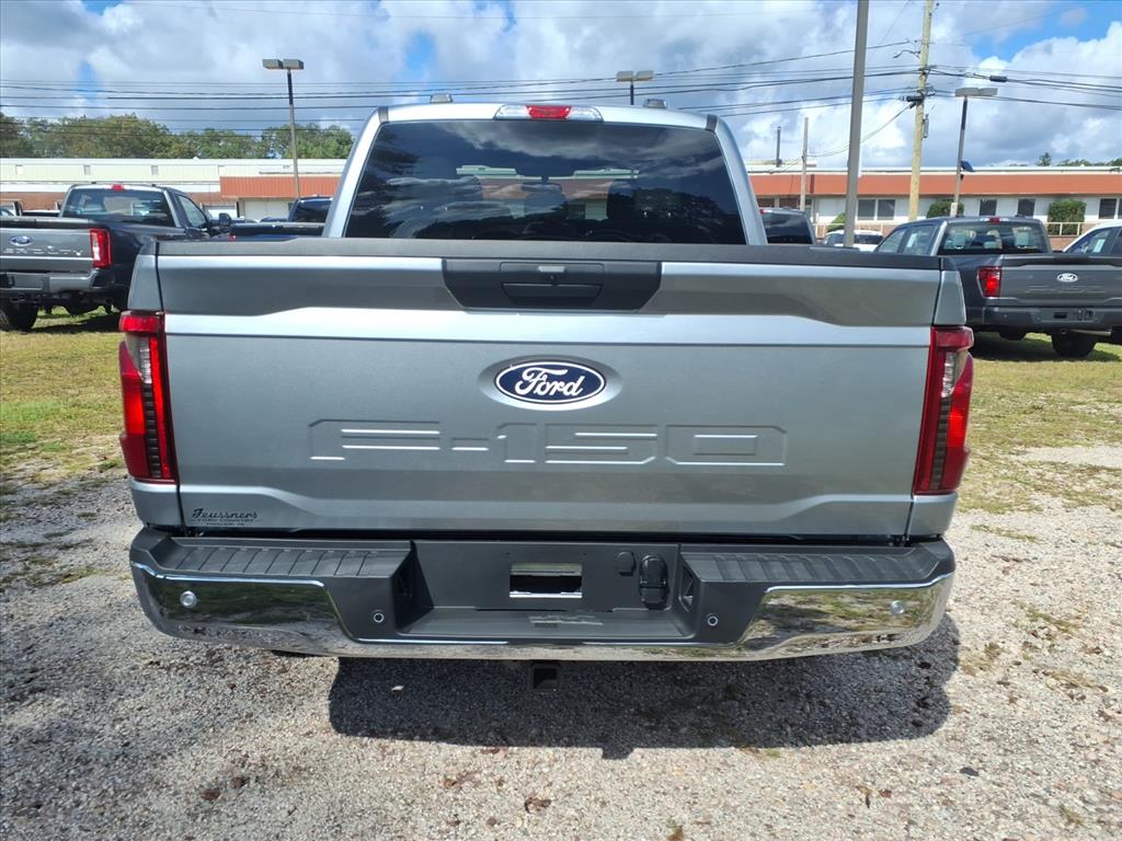 2025 Ford F-150 XL photo 3