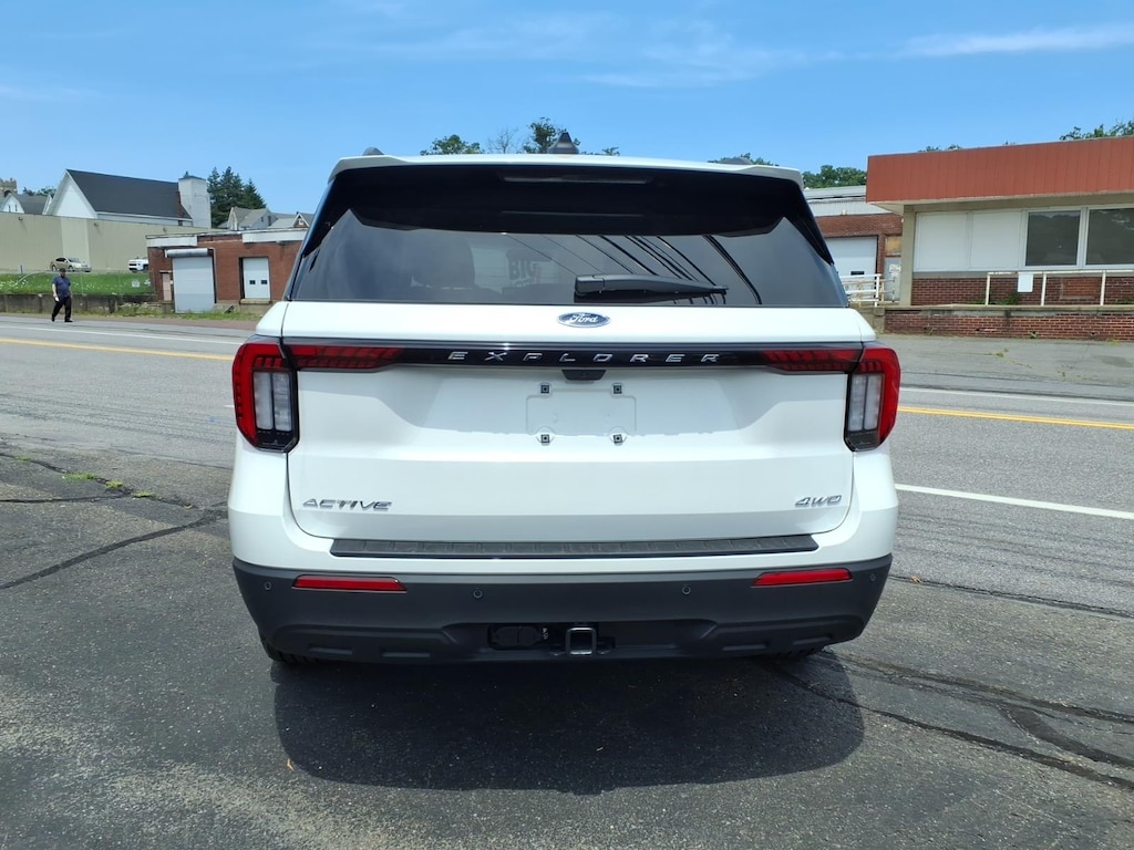 New 2026 Ford Explorer Active SUV
