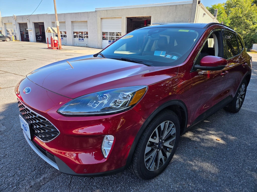 Used 2020 Ford Escape Hybrid Titanium SUV