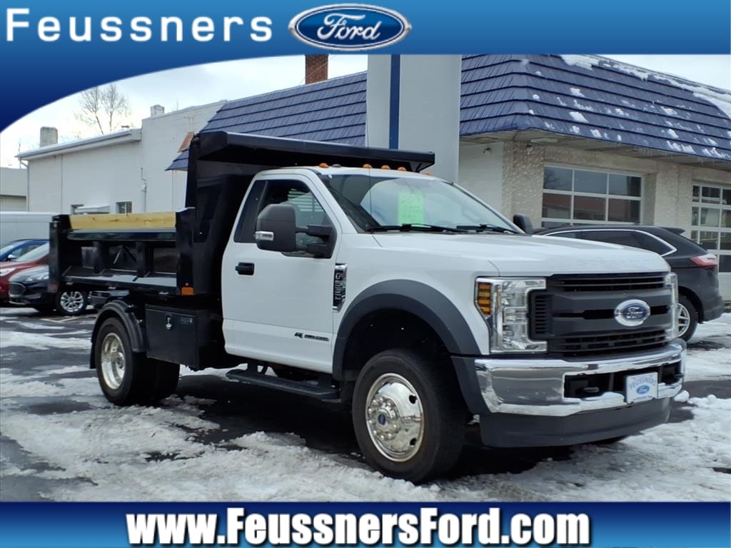 2019 Ford F-550 Super Duty Chassis Cab XL's photo